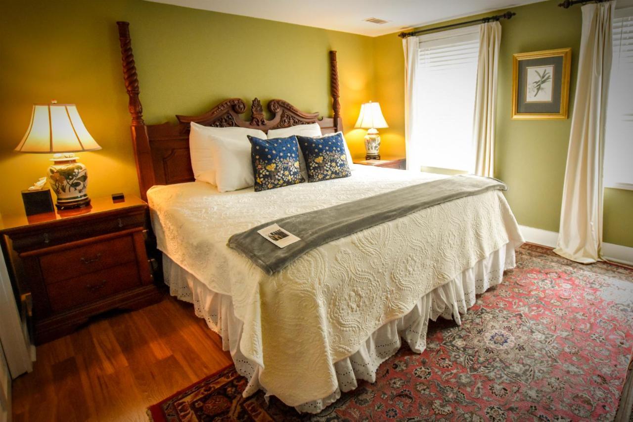 Savannah Bed & Breakfast Inn מראה חיצוני תמונה